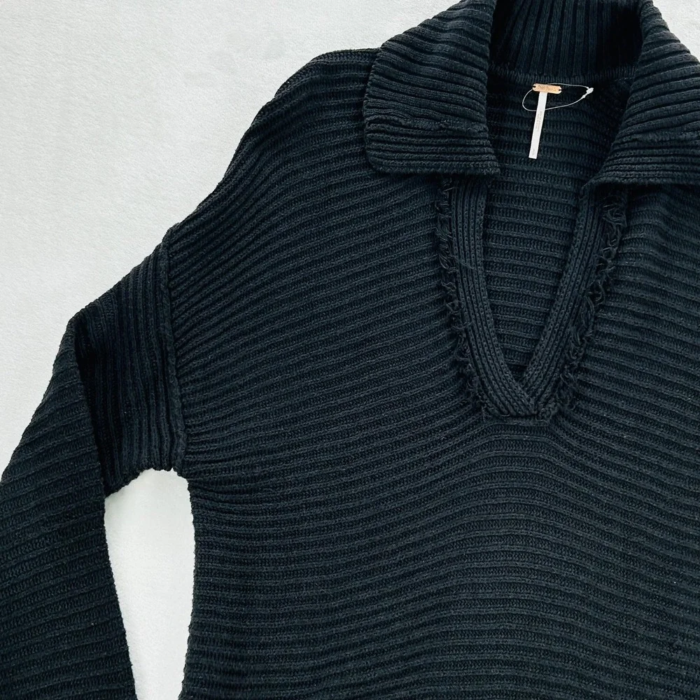 Free People Sweater Womens Small Black Chunky Rib Knit Collared Deep V Pullover